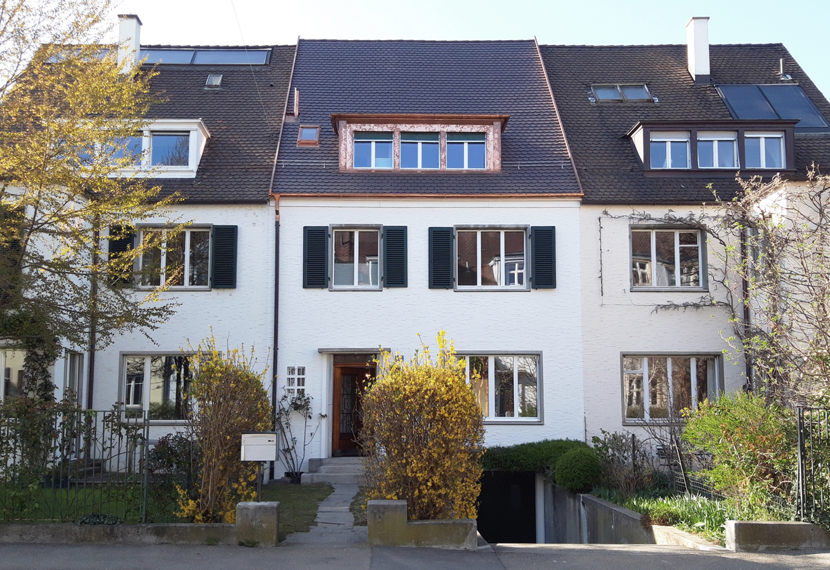 Fassade Strassenseite